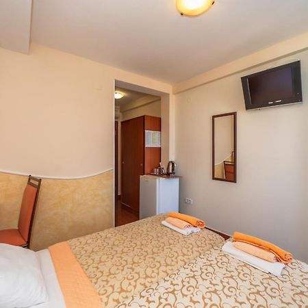 Apartments Pod Lozom With Seaview Petrovazzo Esterno foto