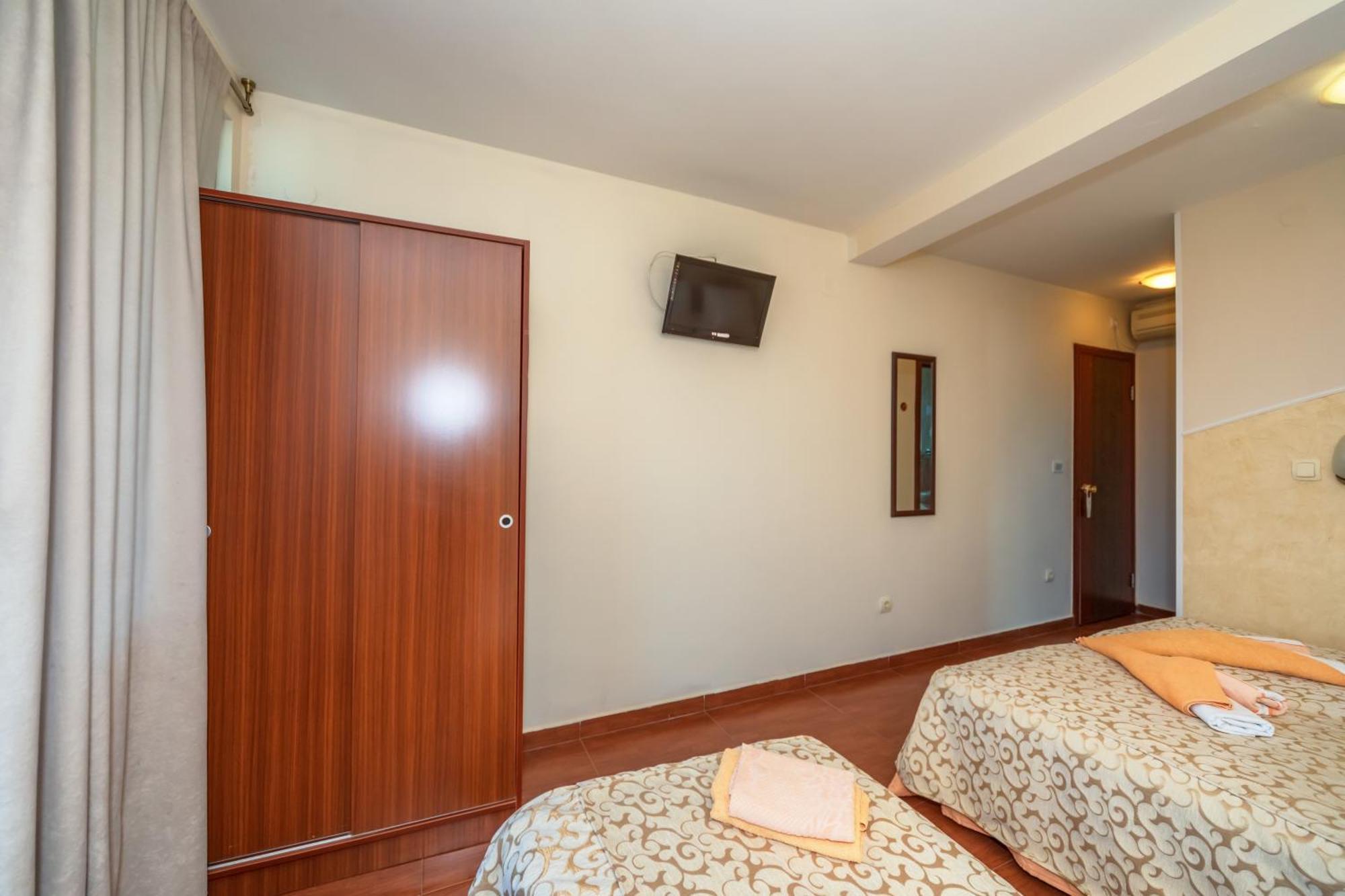 Apartments Pod Lozom With Seaview Petrovazzo Camera foto