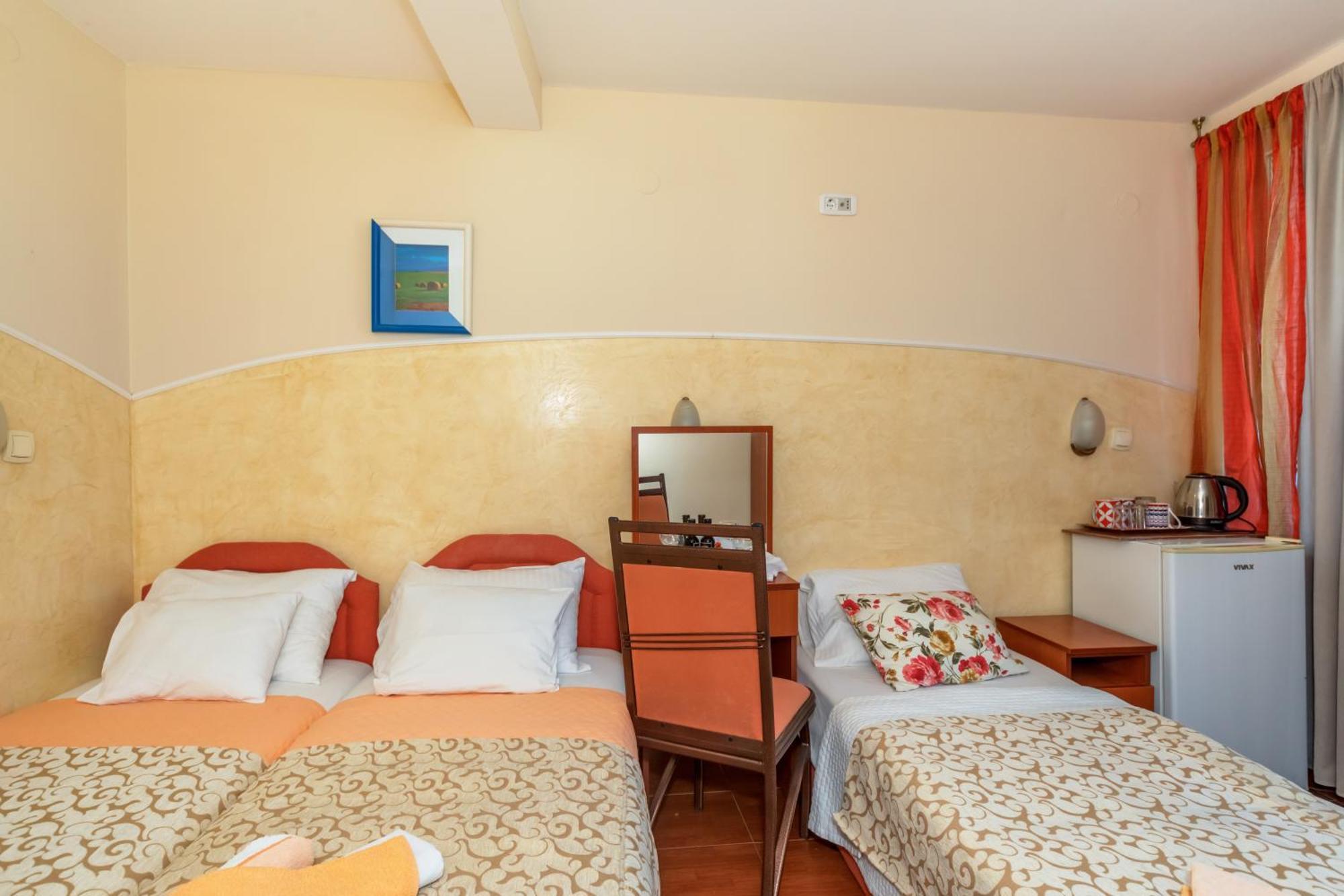 Apartments Pod Lozom With Seaview Petrovazzo Camera foto